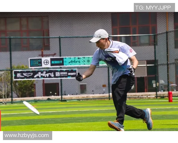 陈秀英亲述飞盘技巧与心得分享助你提升竞技水平 陈秀英亲述飞盘技巧与心得分享助你提升竞技水平