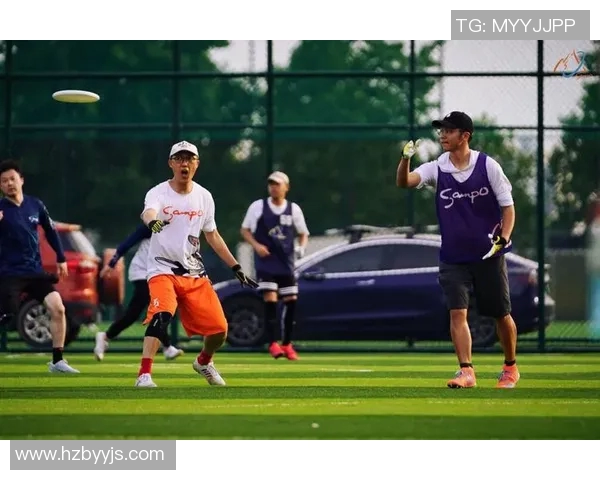 杨强独家分享飞盘技巧与心得体会助你轻松掌握这项运动的乐趣与魅力