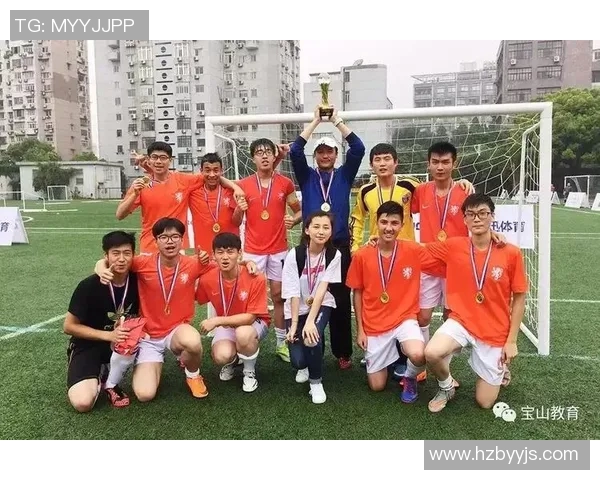 上海足球队的拼搏历程与世界杯梦想的追逐之路 上海足球队的拼搏历程与世界杯梦想的追逐之路